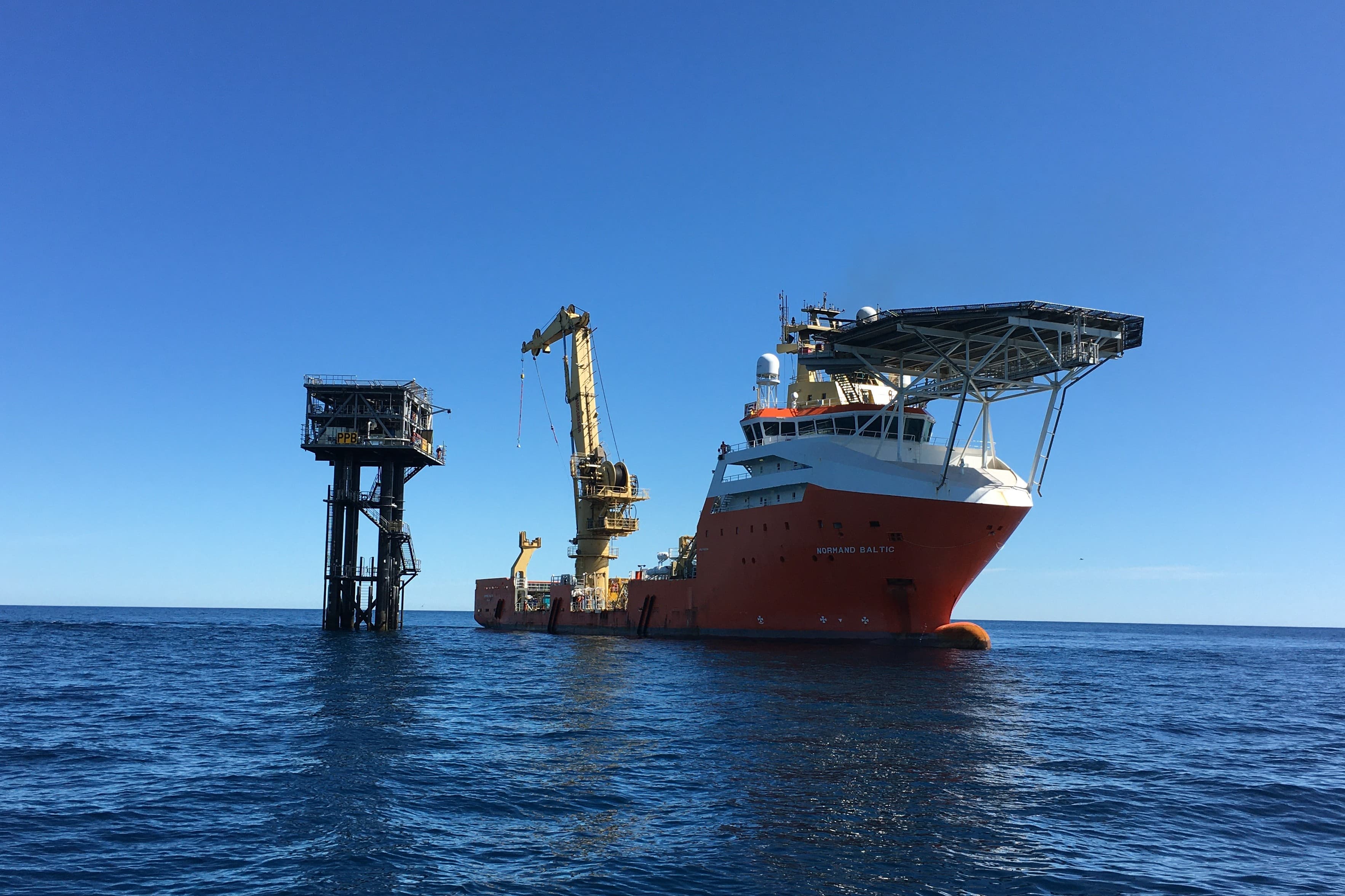 Multiple innovations demonstrated during pipeline repair