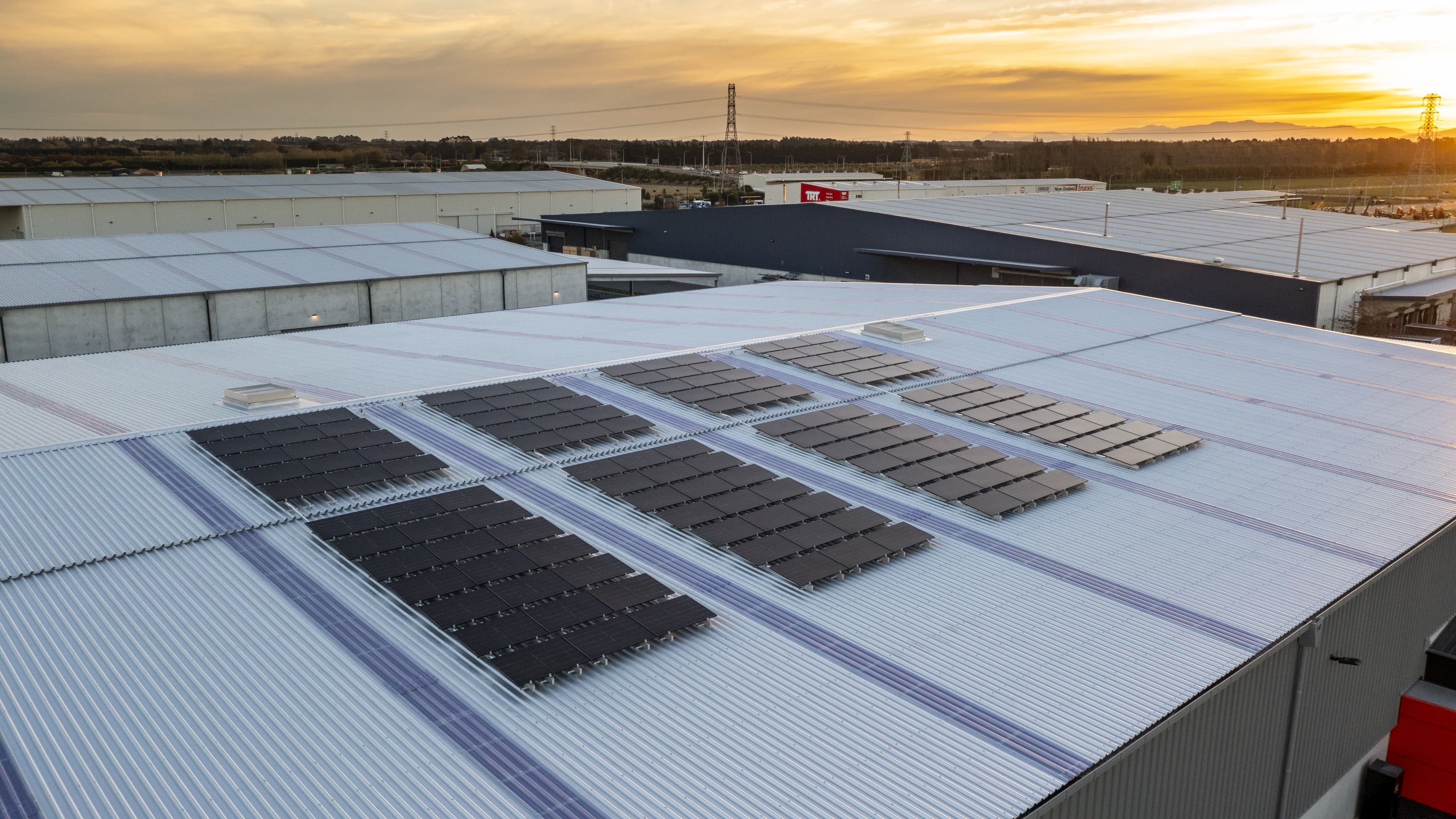 AWARDS FINALIST: Calder Stewart, Endless Energy and Ecotricity – Reverse 144 national solar roll-out